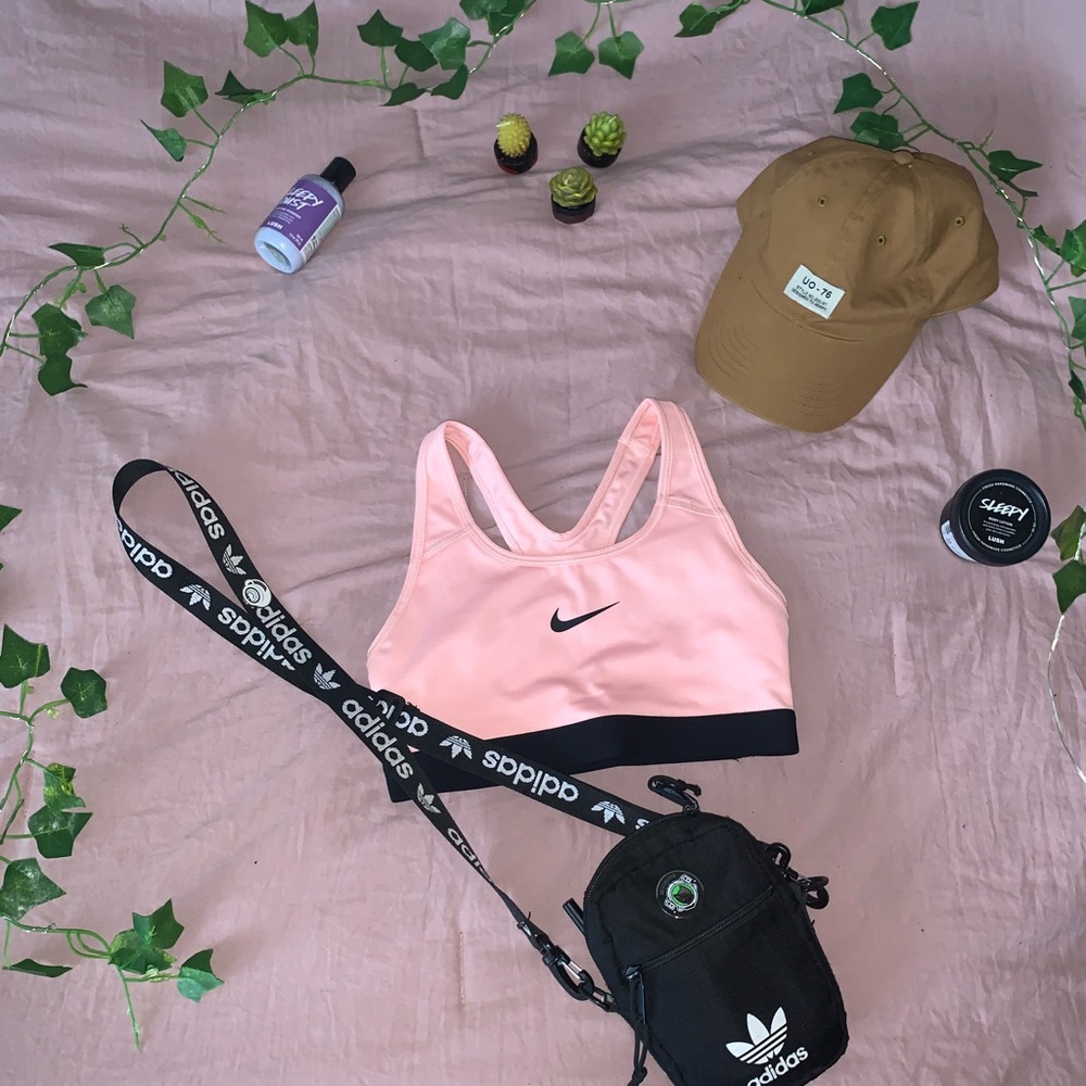 👑 silk blush sports bra 👑